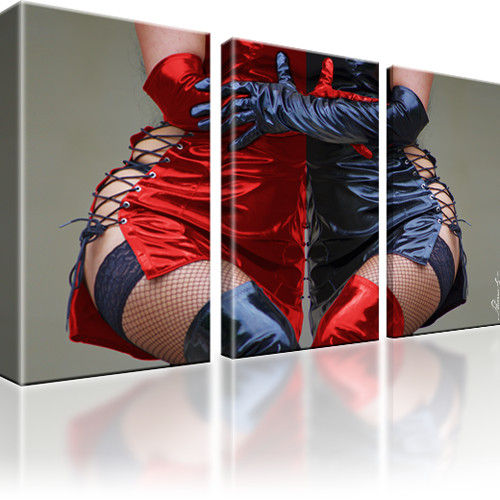 Erotik Frauen Latex Bild auf Leinwand 3-Teilig: 105x60 cm